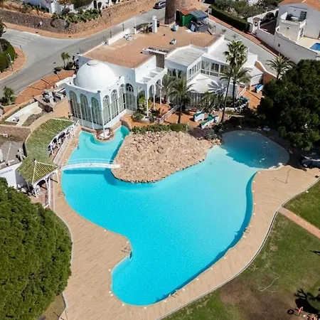 Cozy 2br Flat With Terrace & Pool Apartamento *
